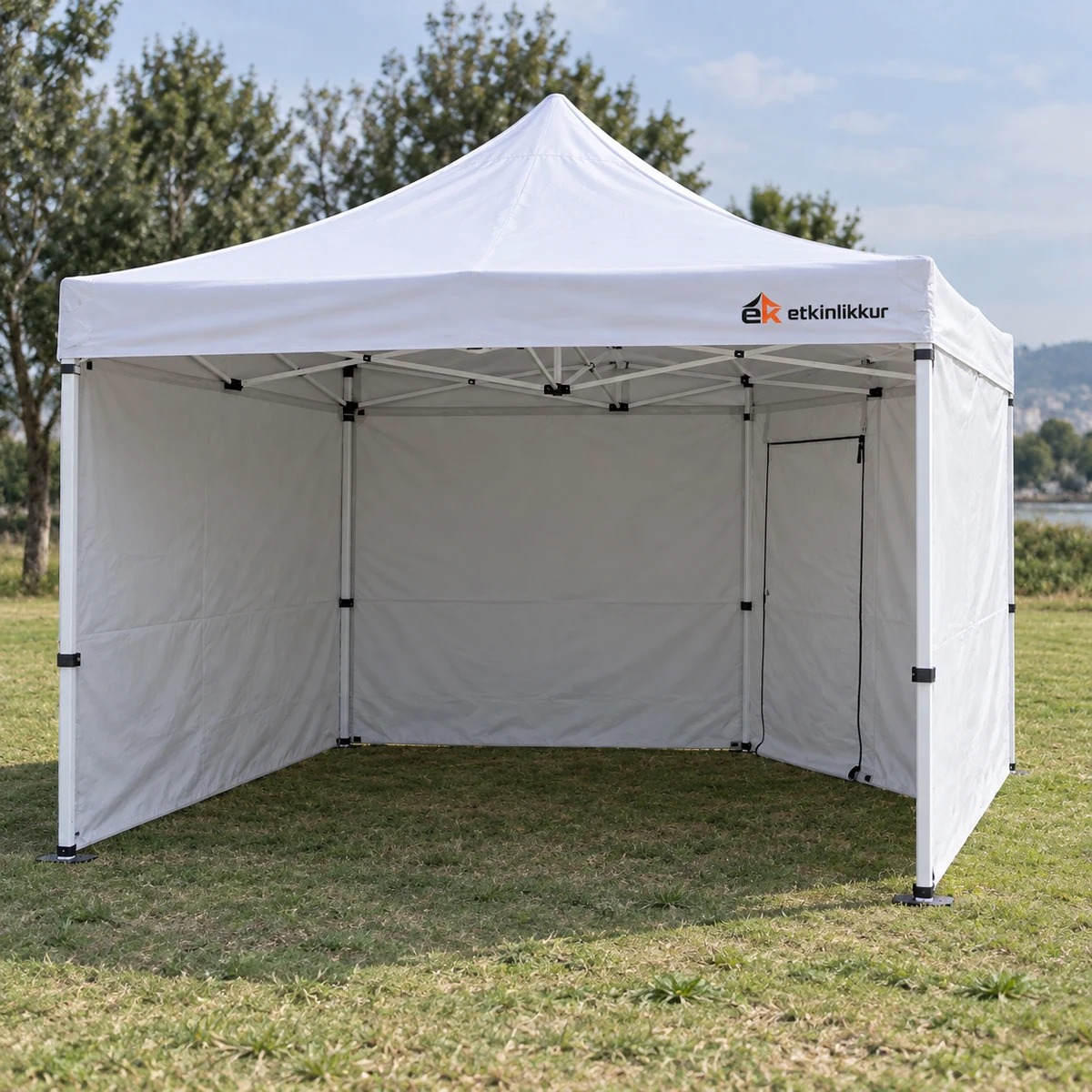 4×4 Gazebo 40’lık Çelik Gövde 3 Adet Tam 1 Adet 3lü Versiyon Kapılı Duvarlı Model